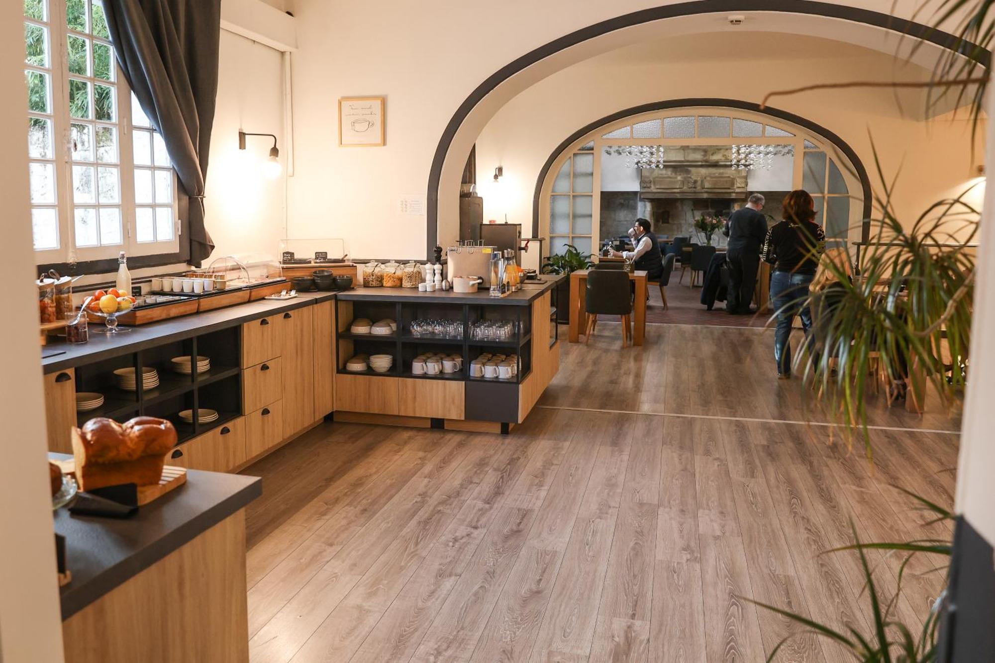 Hotel La Reserve De Brive Ngoại thất bức ảnh